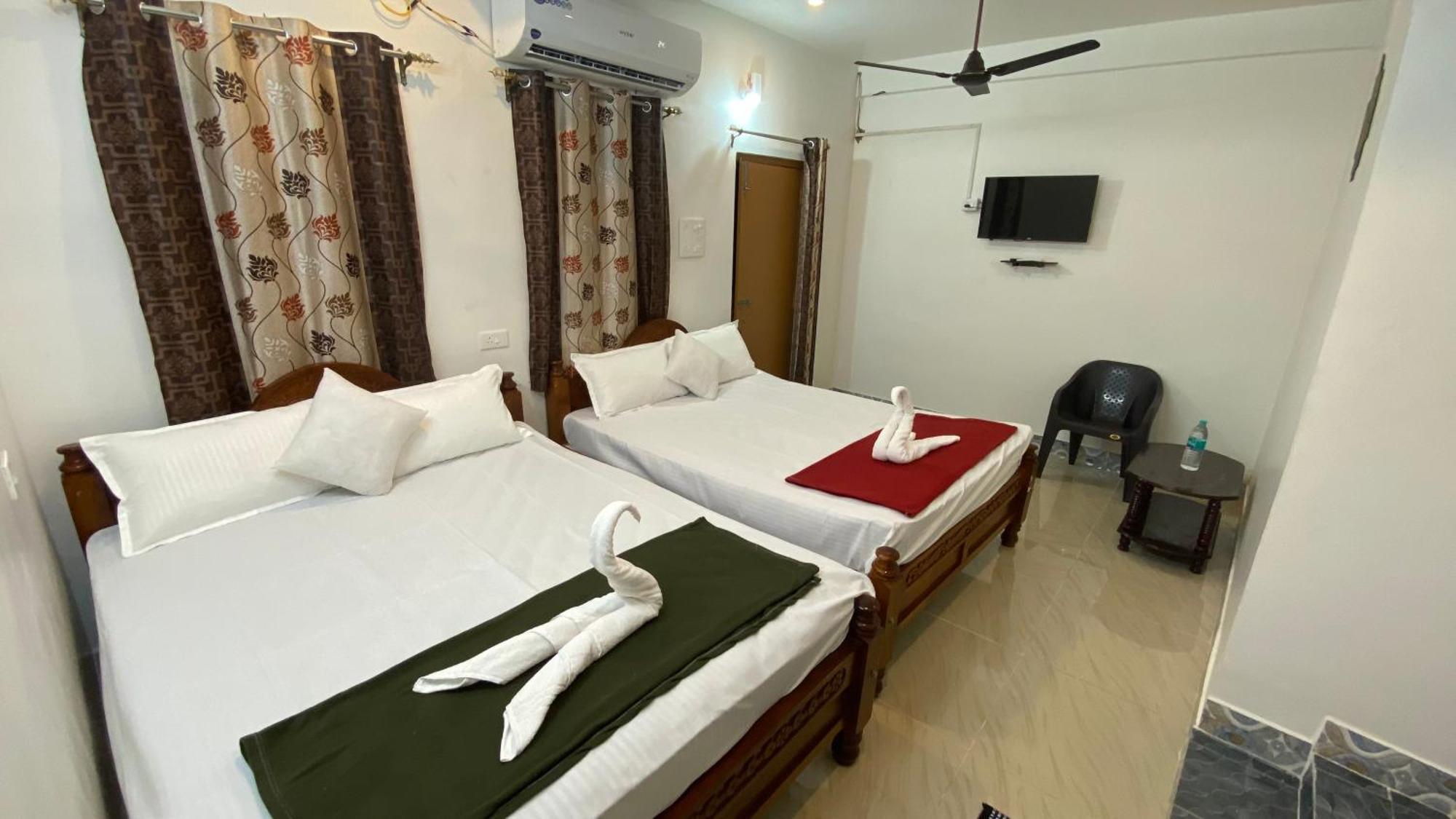 Kavieya Residency Hotel Pūrnānkuppam Eksteriør billede