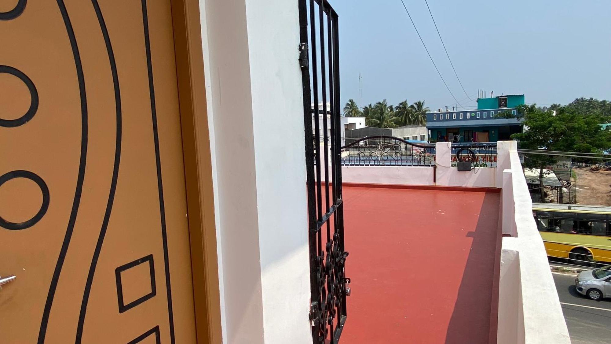 Kavieya Residency Hotel Pūrnānkuppam Eksteriør billede